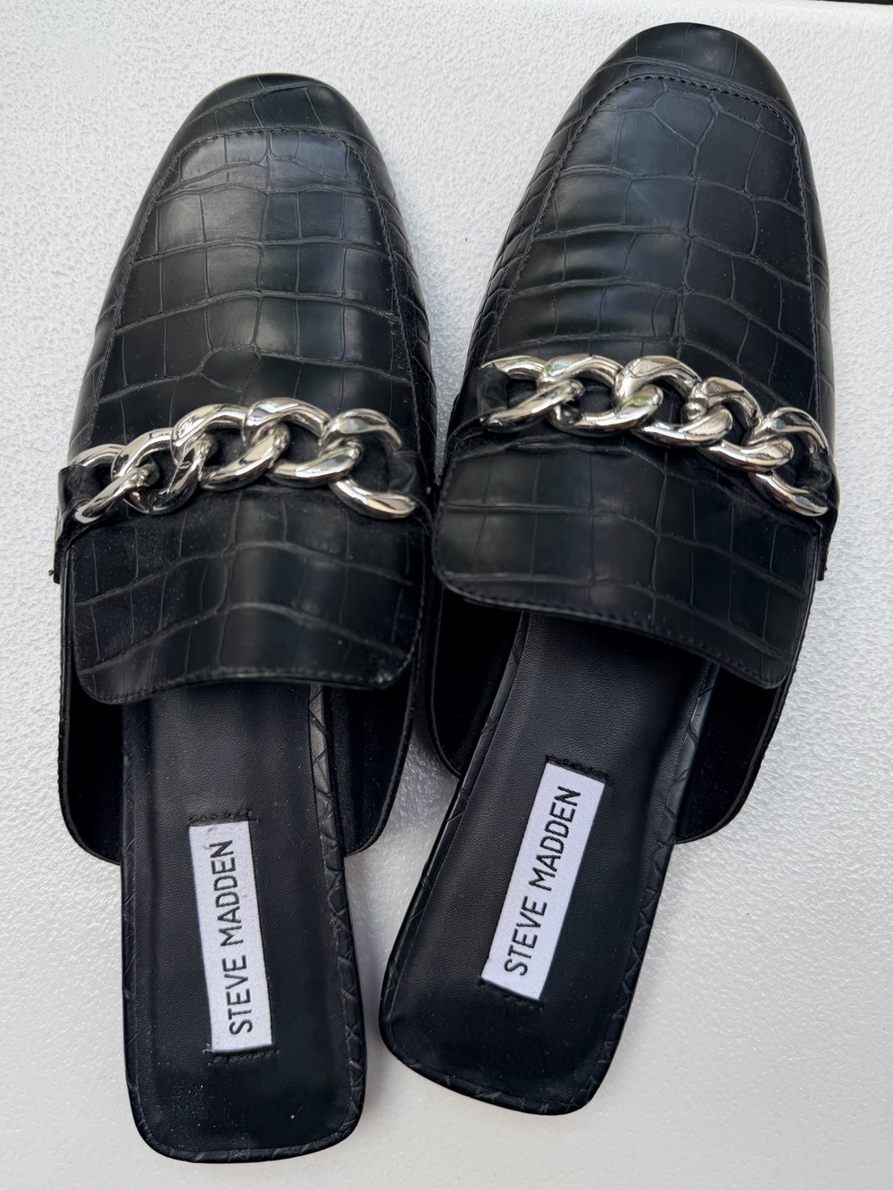 Steve Madden Black Croc-Embossed Chain Slip-On Mules NEVER WORN